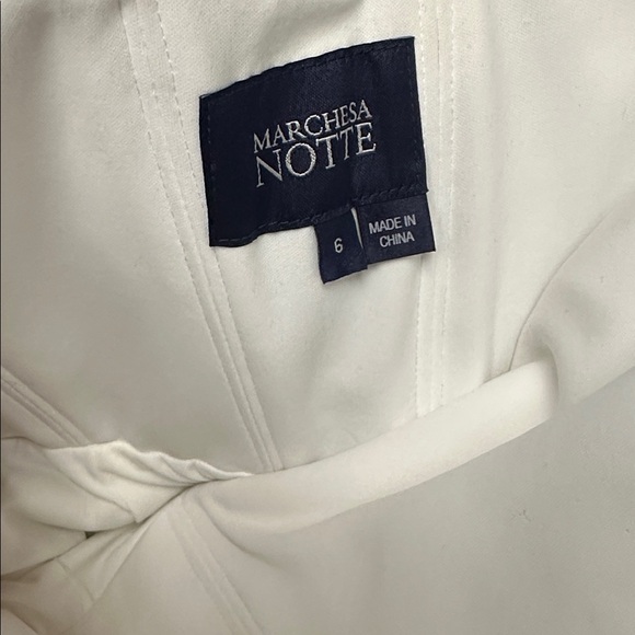 Marchesa Notte Cape Back Column Gown Dress Size 6 - Picture 14 of 14